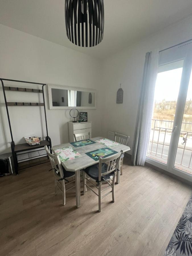 Cosy Loire, T2 Neuf, Front De Loire ,Vue Cathedrale,5Min A Pied Centre Ville Et Parking Prive Orléans Exterior foto